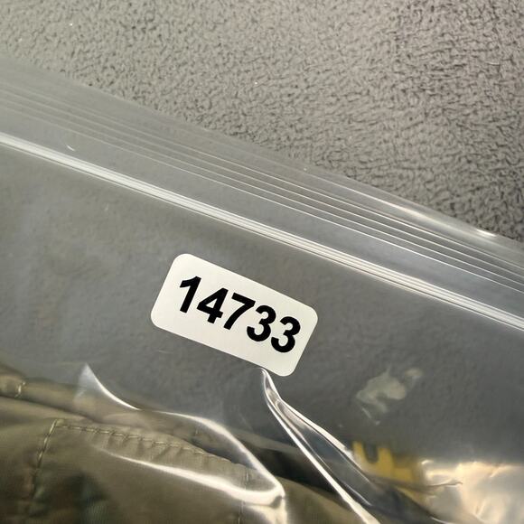 Patagonia Nano Puff Quilted Puffer Vest Mens M Green 84242 Primaloft Packable - Picture 10 of 10